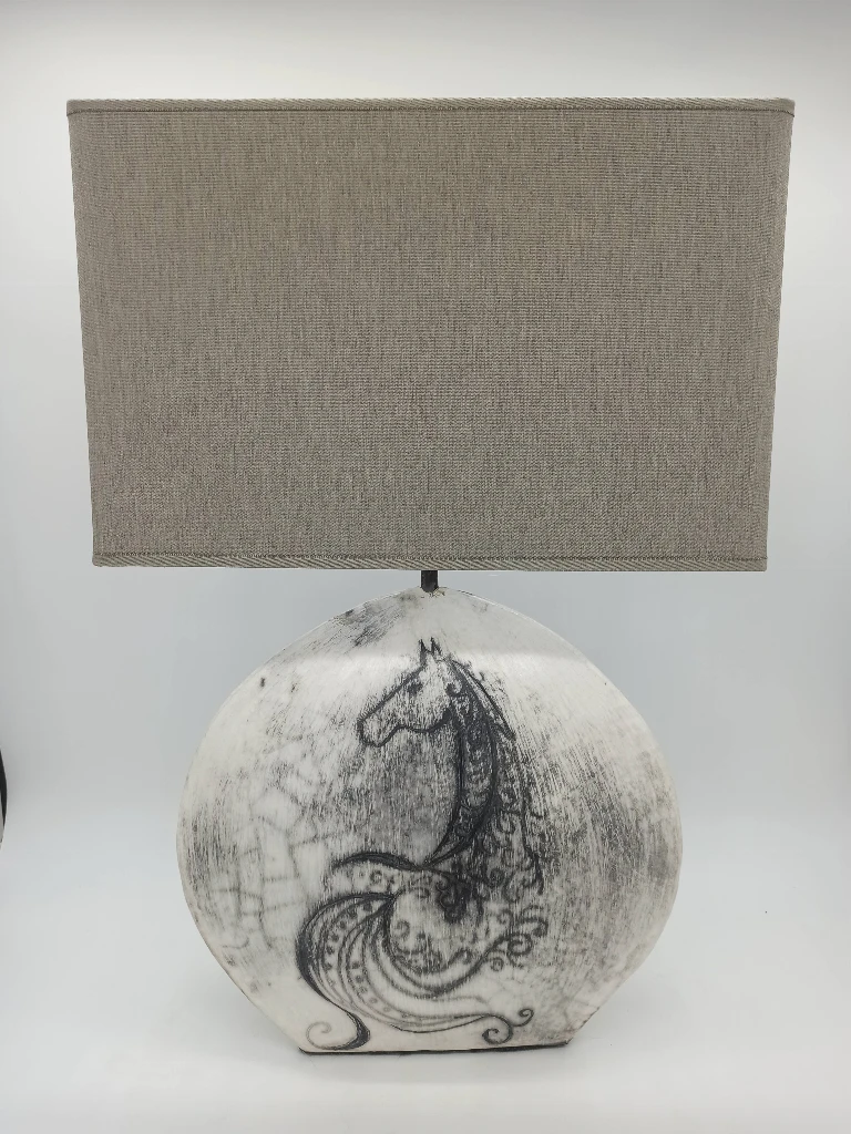 Cavallo naked raku